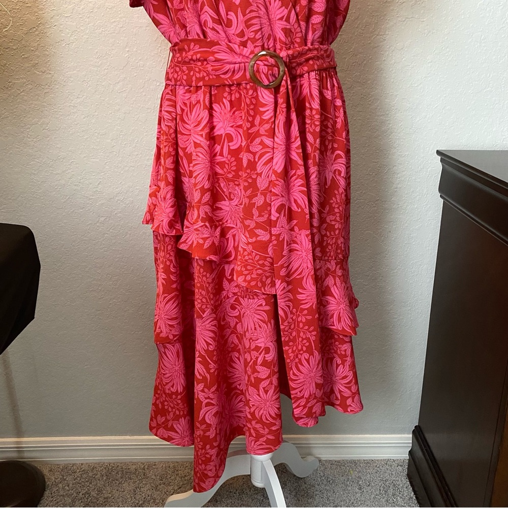 Sofia by Sofia Vergara Asymmetrical Pink Floral ruffle short sleeve dress - Picture 4 of 11
